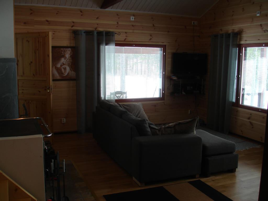 Sirkkakoski Aamuruskon Ukkola Cottage חדר תמונה